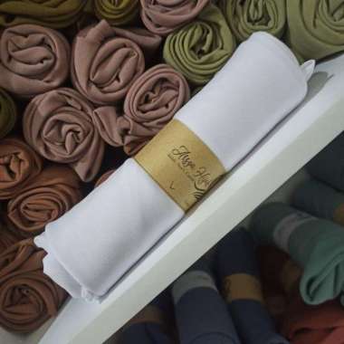 Arsya Hijab Khimar Jumbo 2 Layer Annisa L white