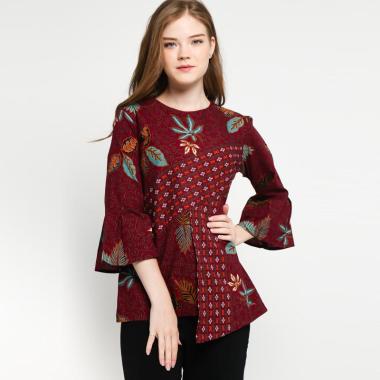 Batik Arjunaweda Women 18227088 Ukel Daun Blouse - Merah
