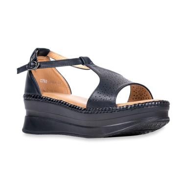 Austin Stormin Sandal Wedges Wanita