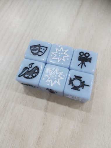 Roll Camera Plastic Dice Addon