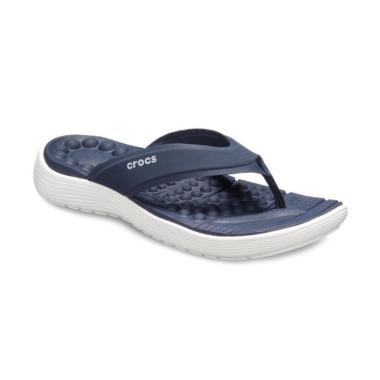 harga sandal crocs original