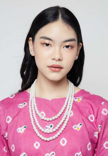 Classic Tiffany Pearl Necklace / Kalung Mutiara SEKOUWIT 3 Layer