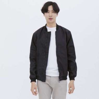 M231 Jaket Pria Taslan Bomber Panjang Hitam 1758B Hitam XL