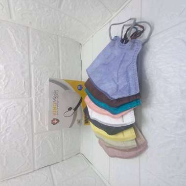 MASKER KN95 KING PRO EARLOOP/6PLY/20PCS/BOX putih