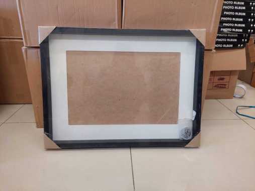 FRAME FOTO KAYU 40X60 12R / BINGKAI FOTO 12R
