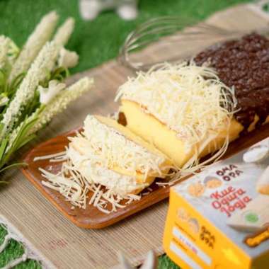 Ogura Cake Polos Oma Opa Jogja