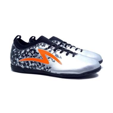 Daftar Harga Sepatu Futsal Specs Paling Murah Specs Terbaru Oktober 2020 Terupdate Blibli Com