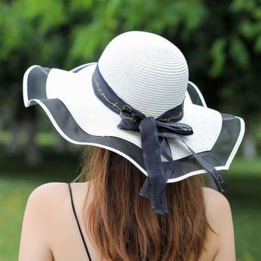 Topi Lebar Sosialita / Topi Jerami Pantai Wanita / Wide Fashion Hat Fashion Putih