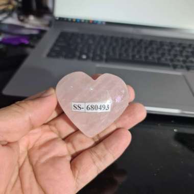 ROSE QUARTZ MADAGASCAR HEART BESAR02