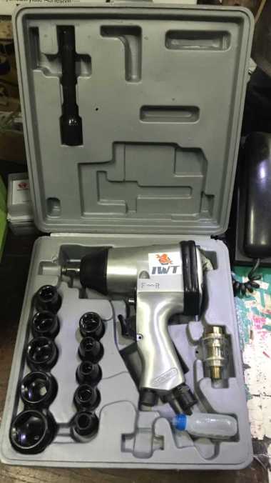 Impact IWT Multicolor