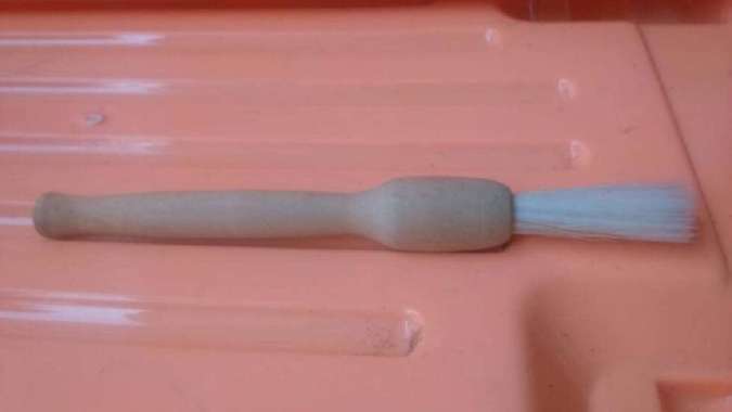 kuas kayu kue / bumbu kecil 17cm