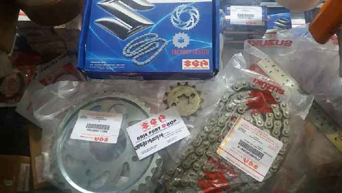 Chain Kit Gir Rantai Set Satria Fu Fi Injeksi Original Suzuki Sgp