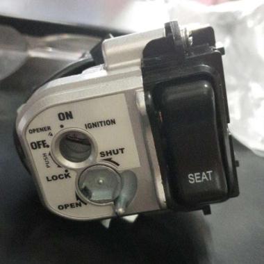 Kunci Kontak Assy Scoopy 2015 merk Takayama