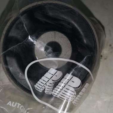 OEM Bushing Trailing Belakang Lancer Cedia Cs3 Cs5
