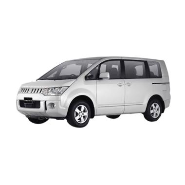 Mitsubishi Delica 2.0 Mobil - White Pearl