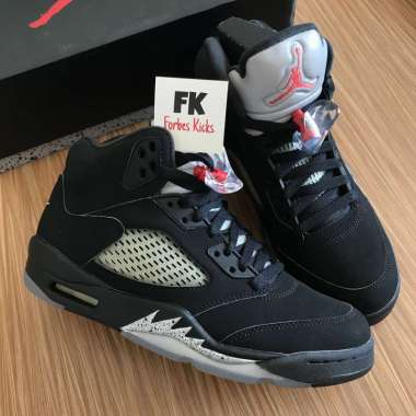 Air Jordan 5 Retro Black Metallic 2016 || michigan white