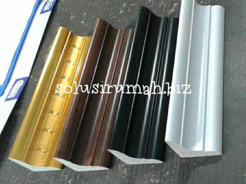 LIST LIS PVC BUKAN KAYU SIKU SUDUT 3CM*3CM*1M pilih warna plafon siku - Hitam Putih