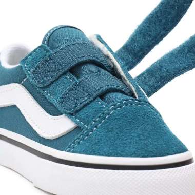 blue toddler vans