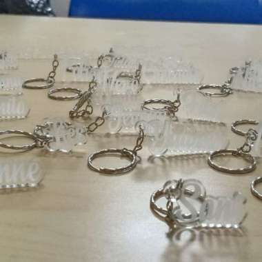 Gantungan Kunci Custom Akrilik Acrylic Souvenir Sovenir Custom 3mm