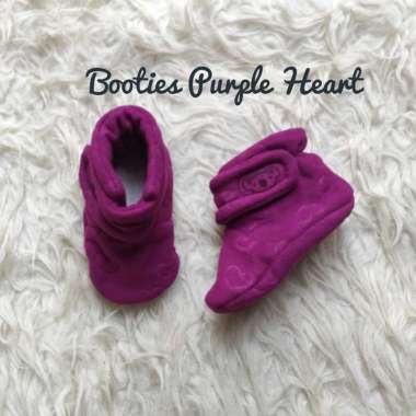 harga (Original Distributor) booties cuddle me sepatu kaos kaki bayi termurah kado lahiran bayi laki laki perempuan Purple Heart Blibli.com