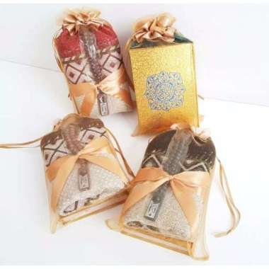 [TRQA6] Paket souvenir Sajadah + Al Quran A6 + tasbih packing tile parcel tahlil kado umroh haji
