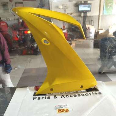 Body Front,Sayap,Fairing,Fering R15,R-15 New Vva,V3 (Bk6-P4) KANAN Kuning