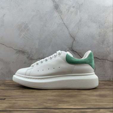 alexander mcqueen red