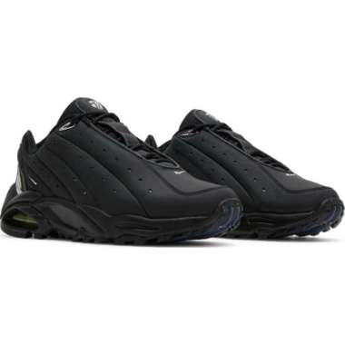 all black nikes for work