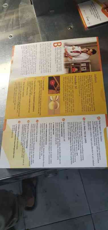 Cetak leaflet Full Colour Uk. A4 + Glossy da lipat 3