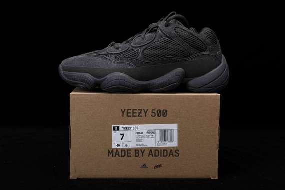 size 9 adidas women's shoes