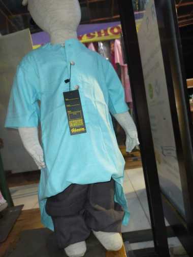 Ghanim Koko Father & Son Motif 8