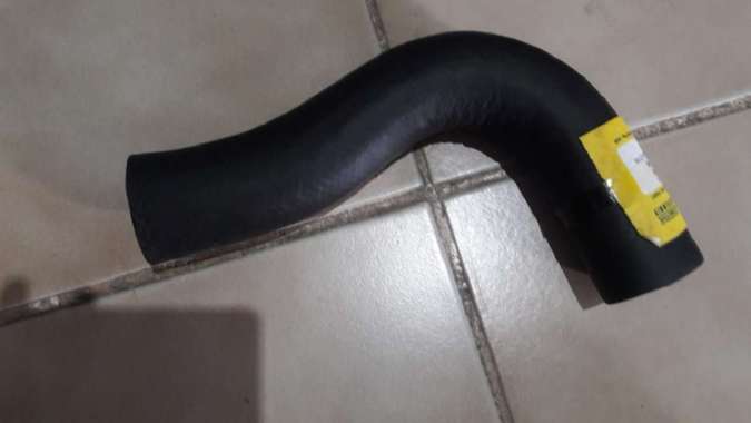 SELANG RADIATOR ATAS ELF NKR-58 code:8-97034-004-0