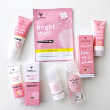 Jual Emina Paket Bright Stuff Lengkap Isi 7 Online Oktober 2020 Blibli Com