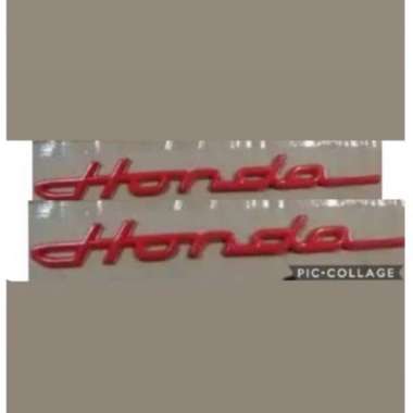sepasang emblem tulisan honda latin warna chrome/hitam dop/merah Multicolor