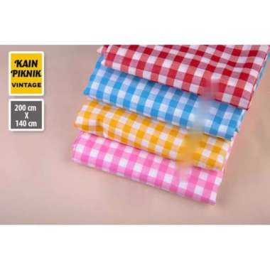 Kain Piknik Kotak-kotak Vintage 200 x 140 cm ( Taplak | Tikar) - Merah Merah Muda
