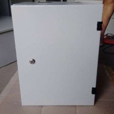Box Panel Indoor 30x20x15 .20x30x15.Engsel Hitam