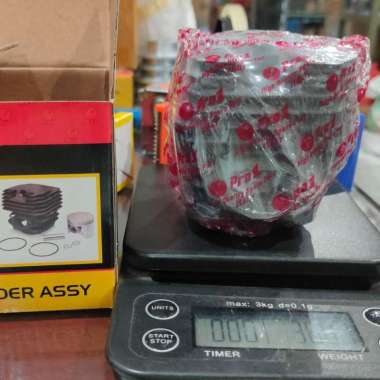 Cylinder Blok Mesin Chainsaw Tipe 5800 lengkap Piston & Ring Piston