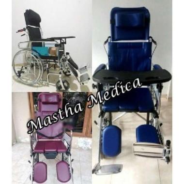 Kursi Roda Avico 5 in 1 (Tempat Tidur + BAB + Makan + Selonjor )
