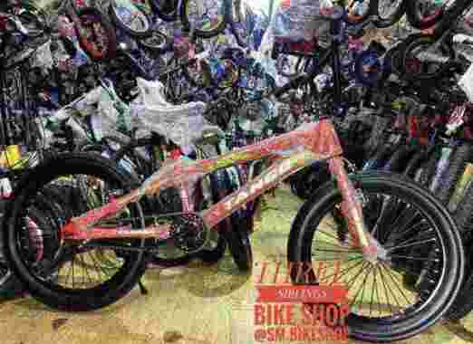 SEPEDA BMX TANGO SPIN 20 INCH BAN JUMBO 3.0 WARNA MERAH