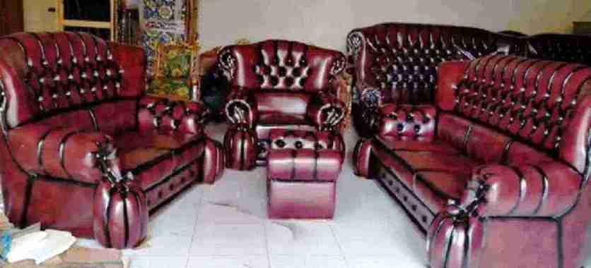 Sofa jaguar jumbo 321 type belimbing plus meja maroon