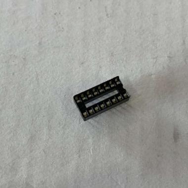 Soket IC 16p lubang jepit
