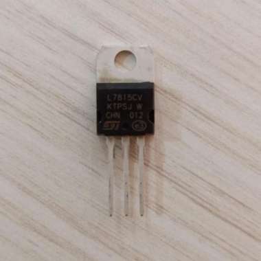 IC L 7815