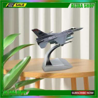 Miniatur Diecast Pesawat Tempur Skala 1 100 Dgn Stand