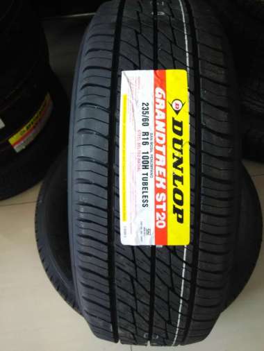 Ban Mobil Dunlop Grandtrek ST20 235/60 R16 Rush Terios Captiva Xtrail