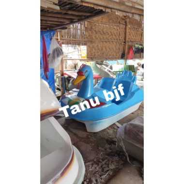 perahu sampan perahu fiber,sepeda air itik mini,perahu air goes,sepeda air angsa