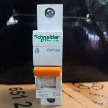 SCHNEIDER NEW DOMAE MCB 1Phase C4 / 4A Putih