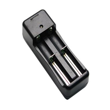 Universal Charger Baterai [2 Slot]