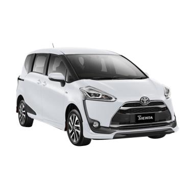 Toyota Sienta 1.5 E Black Trim Mobil - Super White