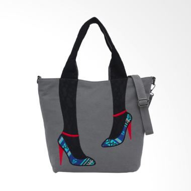 Pink Kiss by Elizabeth Veranke Tote Bag - Abu-abu