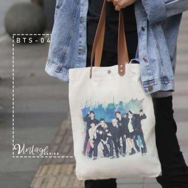 Dewani Totebag Canvas BTS-04 Tas Kanvas Vintage Cream Seri K-POP BTS